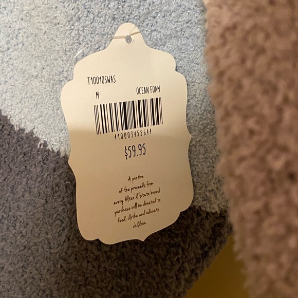 NWT Altar’d State Colorblock Sweater - Picture 4 of 5